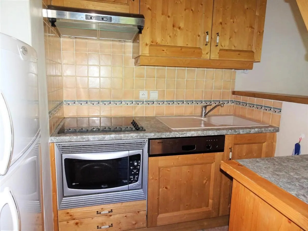 Duplex Confortable A Pralognan-La-Vanoise Avec Wifi Et Terrasse Sud, A 400M Des Commerces - Fr-1-464-56 0*,  프랑스